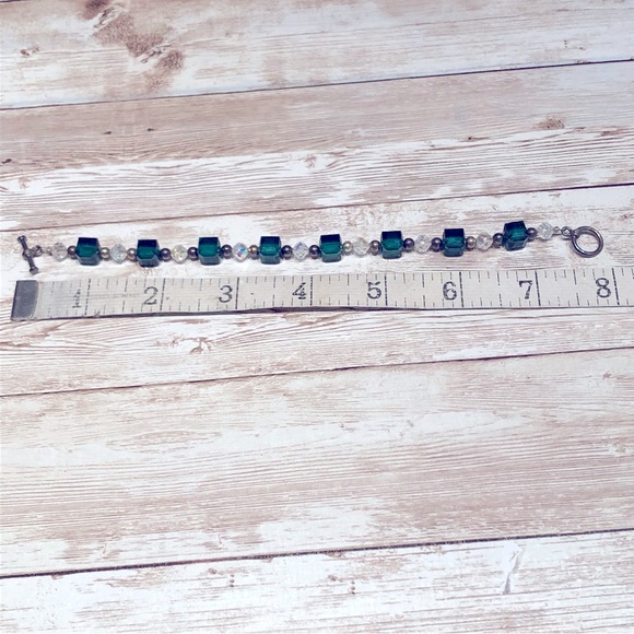 Emerald green furnace glass bead bracelet with crystal & silver beads -new! - Picture 3 of 6